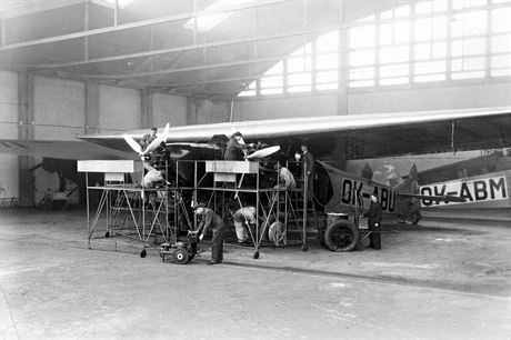 Avia F.VIIb/3m (licence Fokker) eskoslovensk leteck spolenosti v pi...