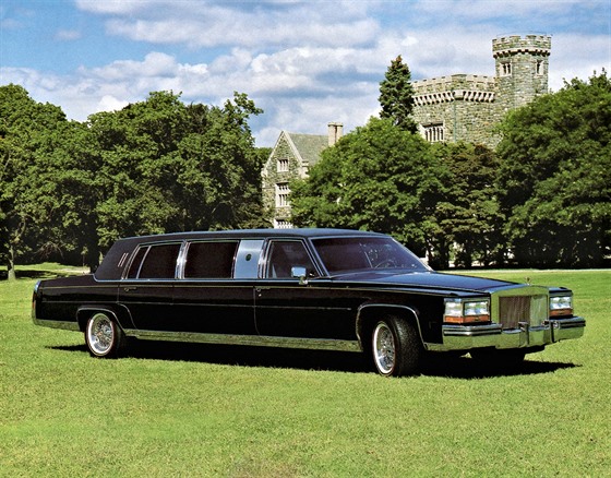 Cadillac Trump Golden Series Limousine