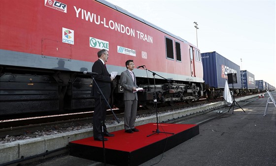 První nákladní vlak dorazil z íny do Londýna (18. ledna 2017).
