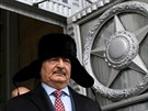 Libyjský generál Chalífa Haftar se v Moskv seel s ruským ministrem zahranií...