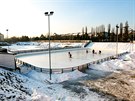 Na mst, kde stval legendrn hokejov stadion za Lunkami, je nyn veejn...