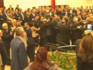 Turetí poslanci se v parlamentu poprali