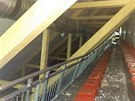Zcen stecha nov sportovn haly v esk Tebov.