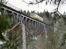 elezniní most pes pehradu Hracholusky na lokální trati z Povan do...