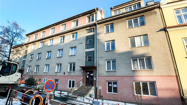 Dům v Erbenově ulici, v němž koupil sedmdesátimetrový dvoupokojový byt radní městské části Brno-sever Pavel Boleslav.