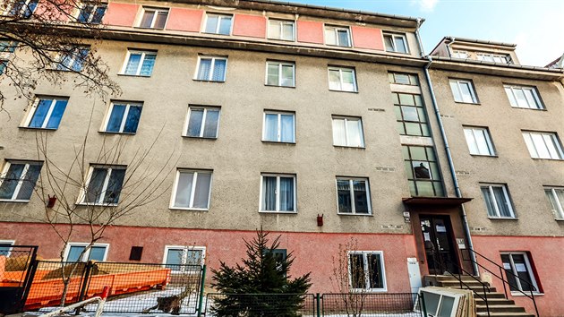 Dům v Erbenově ulici, v němž koupil sedmdesátimetrový dvoupokojový byt radní městské části Brno-sever Pavel Boleslav.