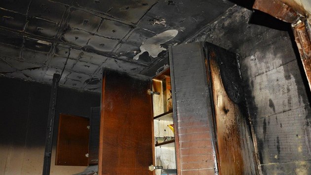 Požár zachvátil kuchyni jednoho z bytů v Nymburku (16.1.2017).
