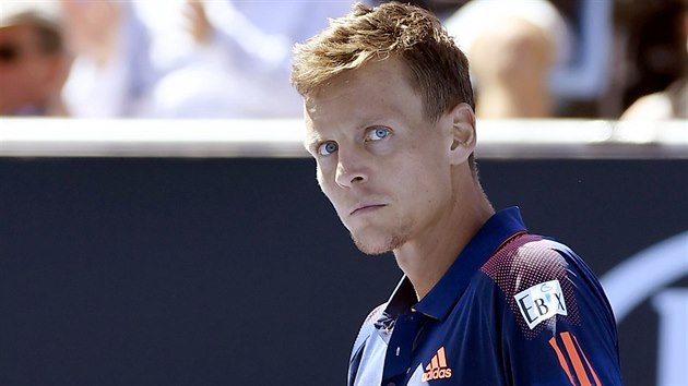 Tom Berdych v duelu 2. kola Australian Open s Amerianem Harrisonem.