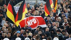 Protest na podporu strany před německým soudem. (9. ledna 2017)