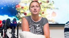 Tenistka Petra Kvitová na setkání s novináři po propuštění z nemocnice. (23....