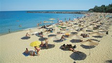 Písitá plá v bulharských Zlatých píscích.