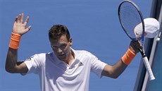 eský tenista Tomá Berdych zdraví diváky po duelu 1. kola Australian Open s ...