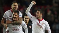 P�ERU�ILI SÉRII. Fotbalisté Sevilly se radují, oto�ili zápas s Realem Madrid a...