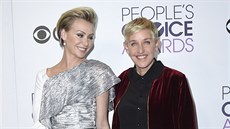 Portia de Rossi a Ellen DeGeneresová na People's Choice Awards (Los Angeles,...