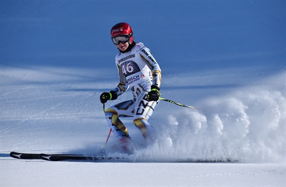 Ester Ledecká v cíli superobího slalomu v Ga-Pa