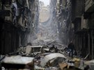 Trosky východního Aleppa, odkud na sklonku roku 2016 vládní síly vypudily...