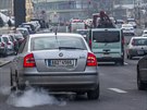 Smog v Praze. Auta na prask magistrle (20.1.2017)