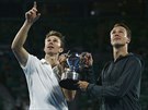 Henri Kontinen (vpravo) a John Peers, vítzové muské tyhry na Australian Open