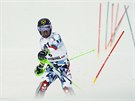Marcel Hirscher v cíli slalomu v Kitzbühelu