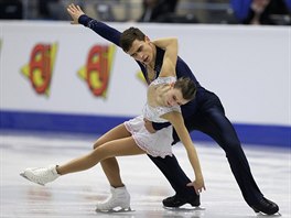 Anna Dušková a Martin Bidař při volné jízdě na mistrovství Evropy v Ostravě.