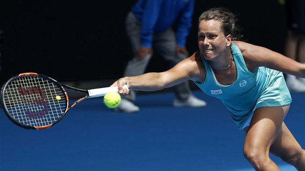 Barbora Strcov el na Australian Open derm Sereny Williamsov.