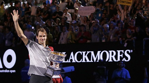 AHOJ! Roger Federer mv divkm po vtzstv na Australian Open.