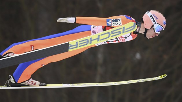 Rakousk skokan na lych Stefan Kraft na zvodu ve Willingenu