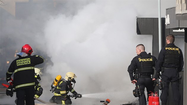 Na výstavišti v pražských Letňanech vybuchla tlaková lahev a zranila dva lidi.