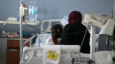 Malá ranná Syanka s maminkou v izraelském zdravotním stedisku. (19.1.2017)