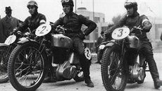 Výtvarník a konstruktér Vladimír Valenta startoval v roce 1967 s formulí sestrojenou na brnnské technice s motorem Saab.