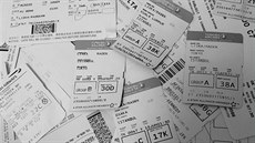 Radek Li�ka létá po celém sv�t�. Doká�e si najít levné letenky, tak�e cestování...