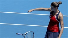 Karolína Plíšková se na sebe zlobí ve čtvrtfinále Australian Open.