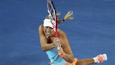 Angelique Kerberová a její bekhend v osmifinále Australian Open.