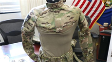 Nové bojové triko s balistickou ochranou v horní asti trupu, ramen a paí.