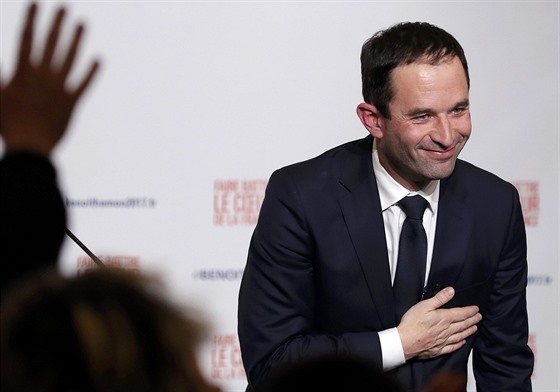 Volbu kandidáta francouzské levice na prezidenta ve druhém kole vyhrál Benoit...