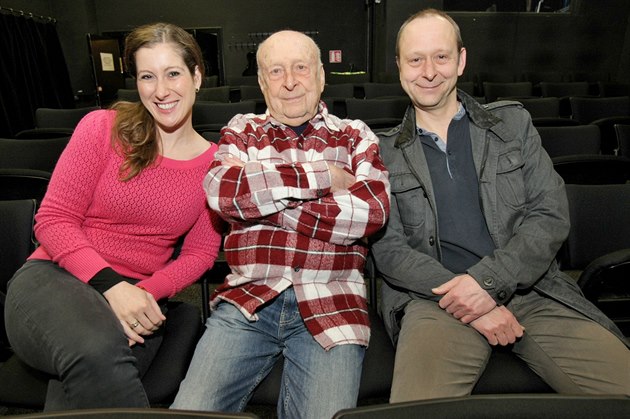 Olga eníková, Stanislav Zindulka a Jakub Zindulka nastudovali v plzeském...