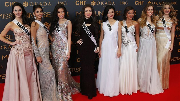 Soutc Miss Universe 2016 - druh zprava esk Miss 2016 Andrea Bezdkov (Manila, 29. ledna 2017)