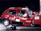 Nissan Micra pi crashtestu