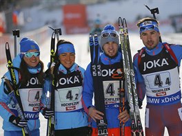 Bronzová ruská tafeta. Zleva  Olga Podufarovová, Tajána Akimovová, Alexandr...