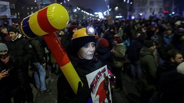 Protesty v Bukureti proti vldnmu rozhodnut o dekriminalizaci nkterch korupnch trestnch in (29. ledna 2017)