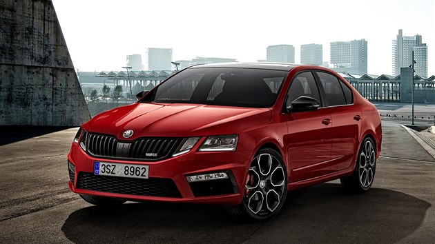 koda Octavia RS 245