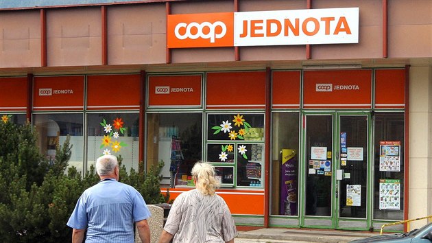 Na venkov jsou astmi prodejnami Jednoty COOP.