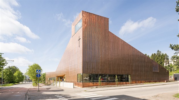 Kostel v Suvele, Finsko. Studio: OOPEAA Office for Peripheral Architecture. Autor:Anssi Lassila