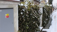 �elákovické d�lnické domky se na sebe tísní mezi �elezni�ní stanicí a bývalými...