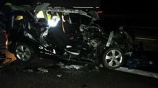 Na dálnici D5 poblí Hemanovy Huti ve smru na Plze narazilo osobní auto...