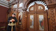 Vzácný ikonostas v pravoslavném kostele sv. Olgy ve Franti�kových Lázních je...