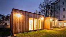 Pasivn� d�m ve vnitrobloku star��ch �in�ovn�ch dom� vyu��v� n�kter� dostupn�...