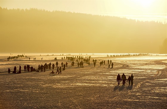 Lipno zamrzlo po osmi letech