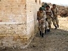 Australtí vojáci severn od Mosulu cvií bezpenostní sloky irácké provincie...