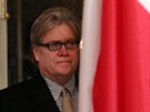 Trumpv poradce Steve Bannon v klubu Mar-a-Lago na Florid (11. února 2017)